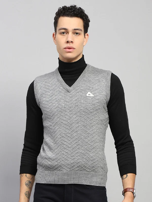 Men Grey Self Design V Neck Sleeveless Sweater