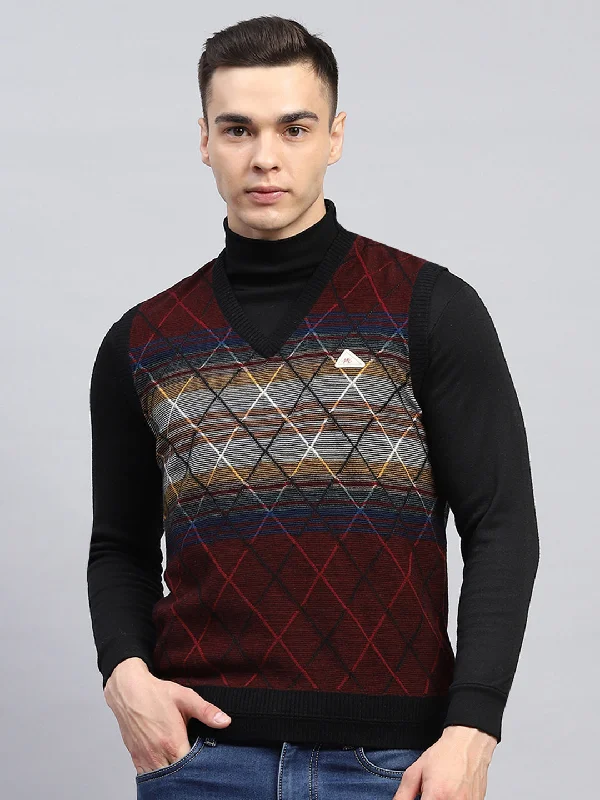 Men Maroon Self Design V Neck Sleeveless Sweater