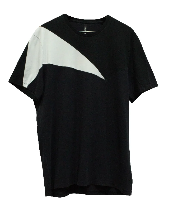 Men's v - neck muscle t - shirts for a body - building aestheticNeil Barett Colorblock T-shirt in Black and White Cotton Men's v - neck muscle t - shirts for a body - building aestheticNeil Barett Colorblock T-shirt in Black and White Cotton